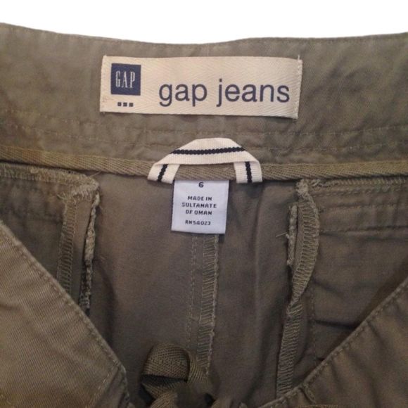 Gap Jeans Khaki Green Shorts Size 6 - Picture 3 of 3